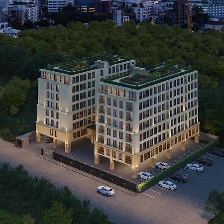 Leon Lasalle Hotel And Residences Бангкок Экстерьер фото
